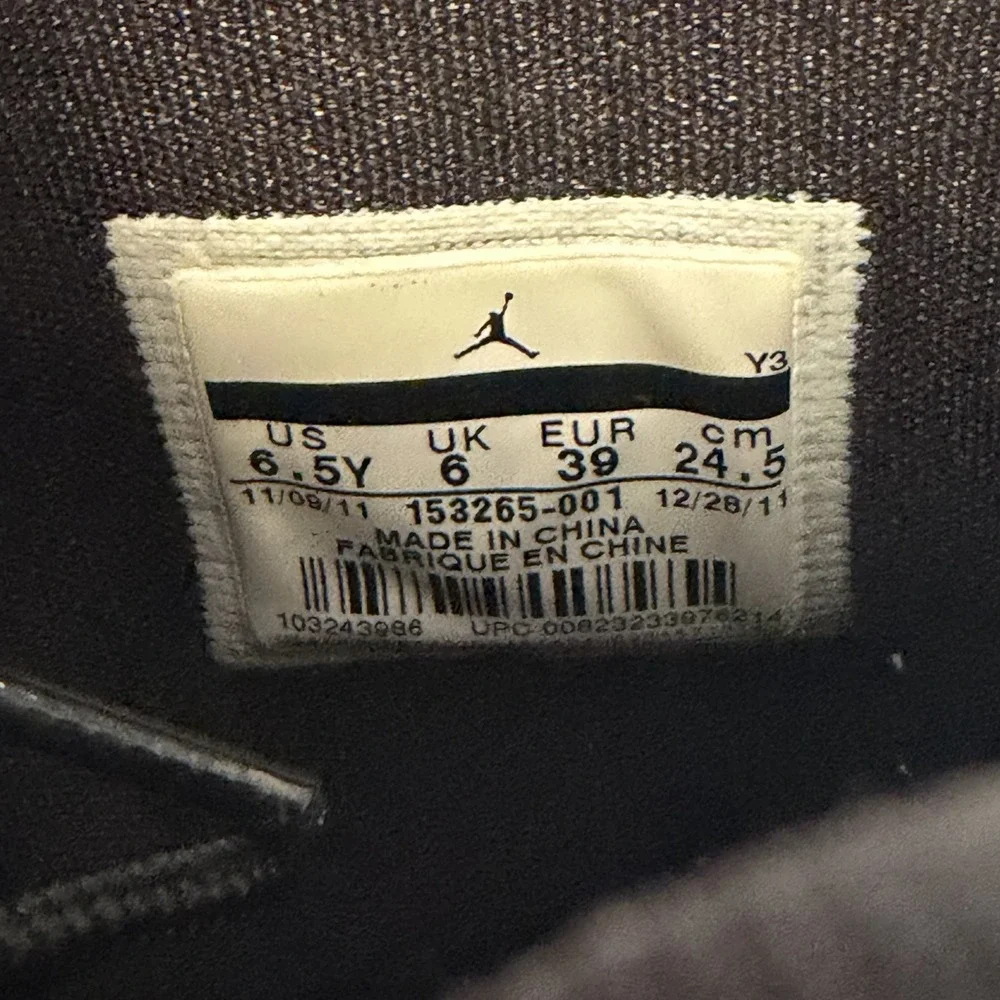 Jordan 12 Retro Playoff GS 2022 Black White 153265-006 Size 6.5Y/8W Clean!‎